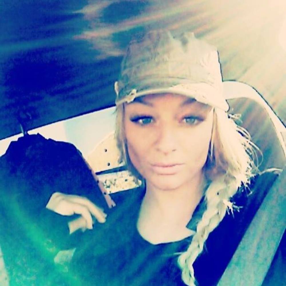 Meet your Posher, Corinne